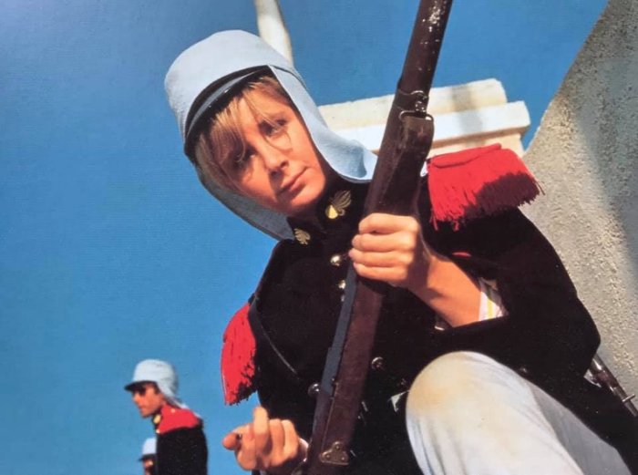 20230102224434-ffc02d11-me